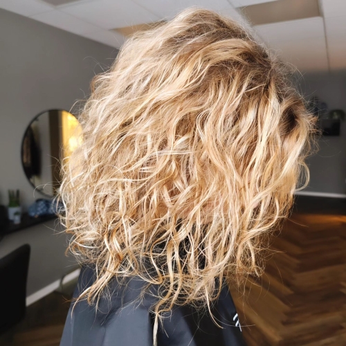 Lyse striber i håret